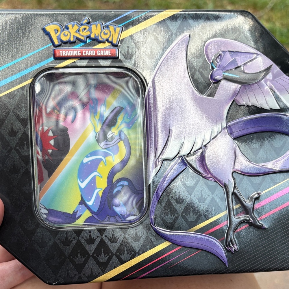 Pokemon Tin with Legendary Articuno Design
